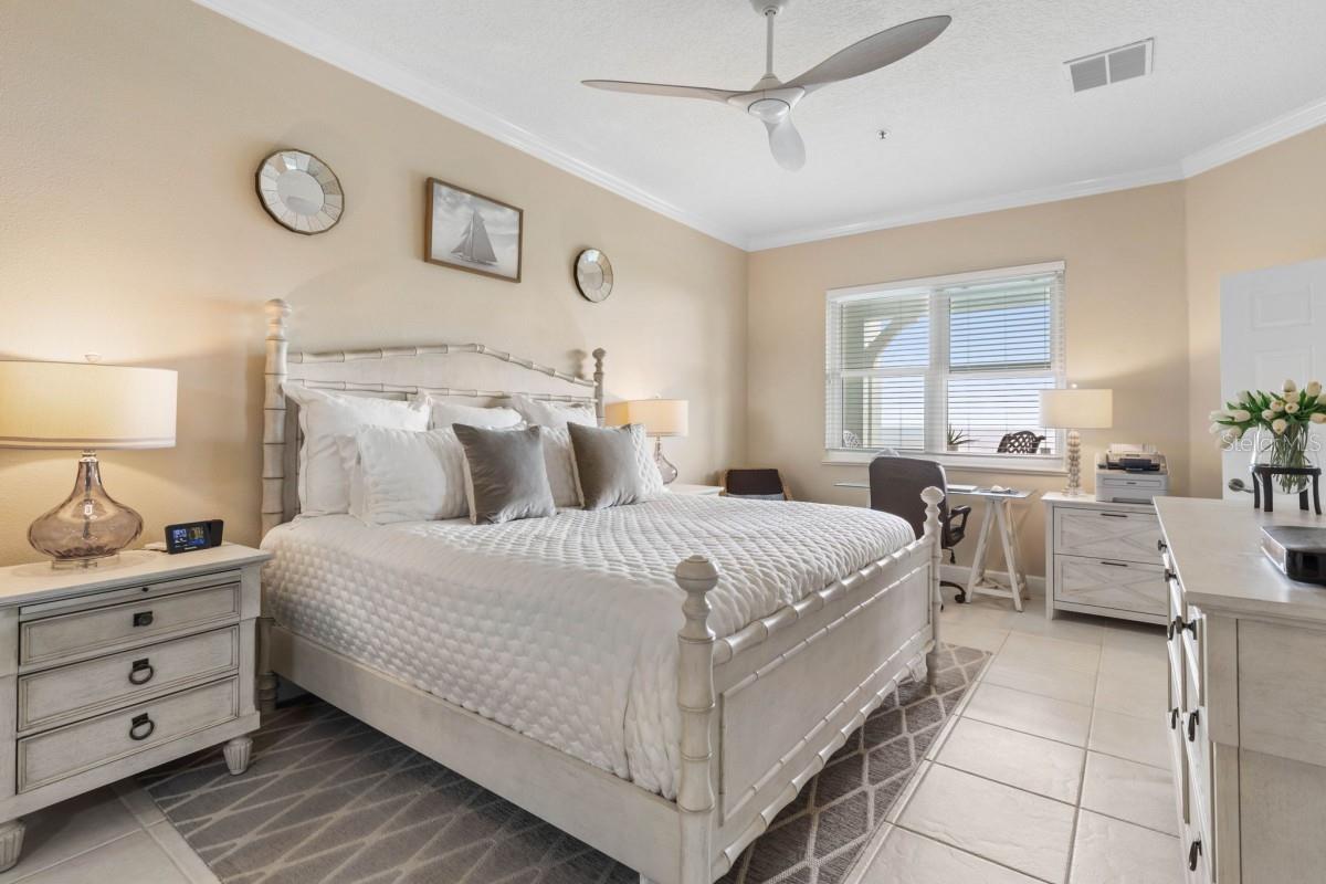Image 11 of 24 For 700 Cinnamon Beach Way 625