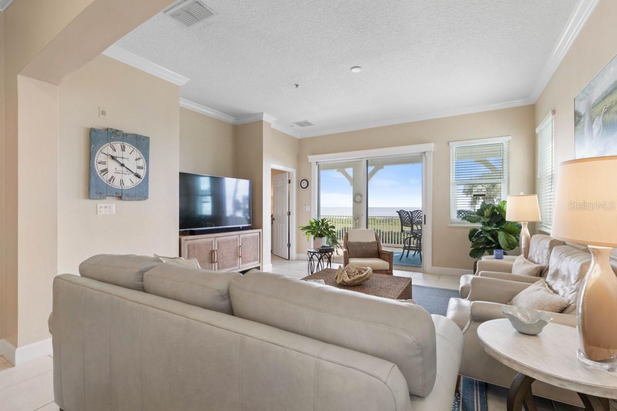 Image 18 of 24 For 700 Cinnamon Beach Way 625