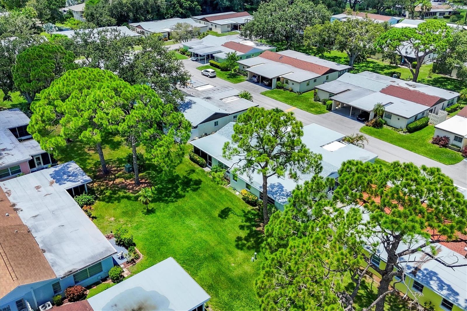 Image 30 of 40 For 3522 Silver Pine Court 90