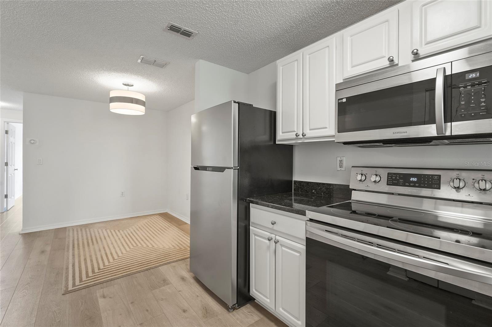 Image 19 of 75 For 5551 Bentgrass Drive 11-117