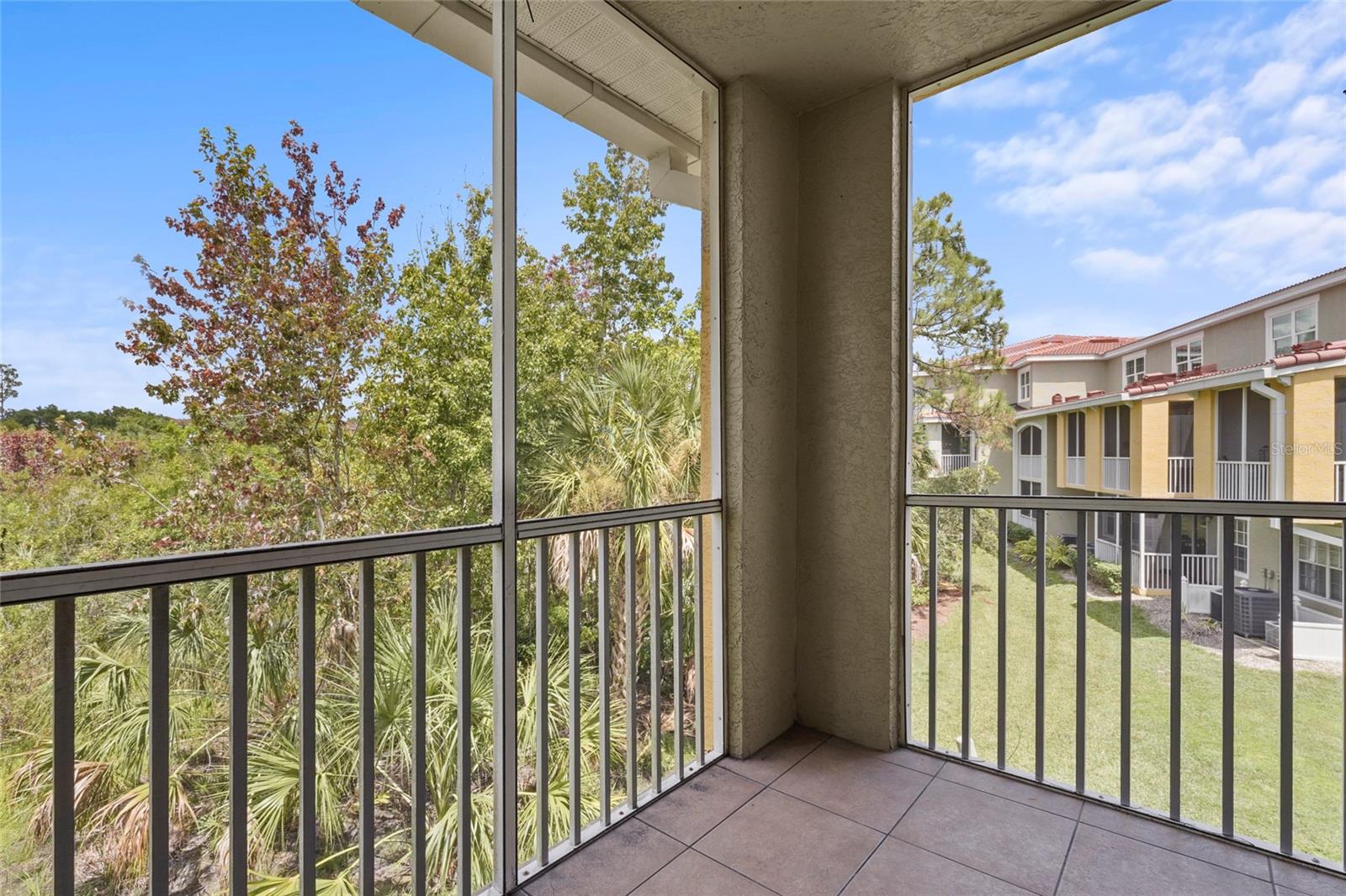 Image 24 of 75 For 5551 Bentgrass Drive 11-117