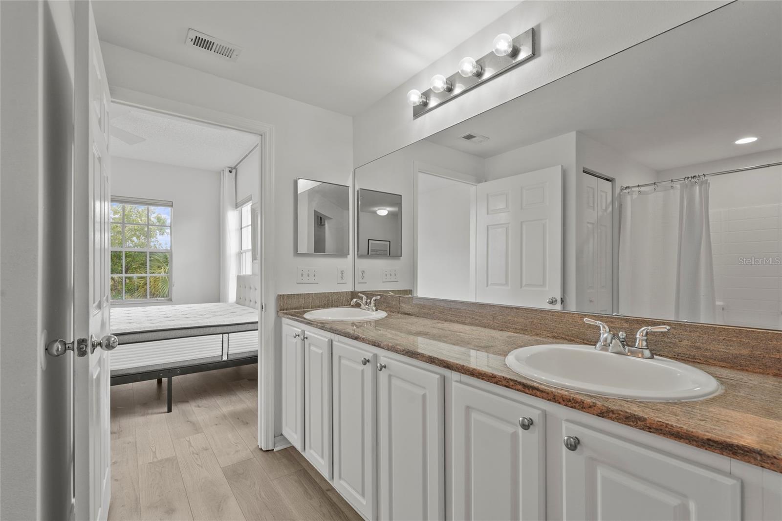 Image 29 of 75 For 5551 Bentgrass Drive 11-117