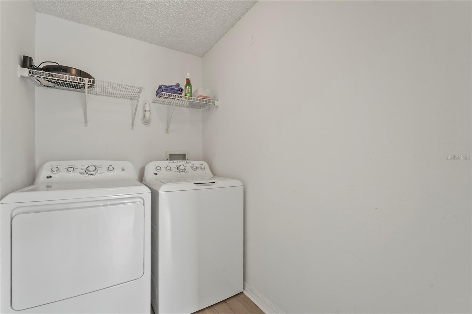 Image 40 of 75 For 5551 Bentgrass Drive 11-117