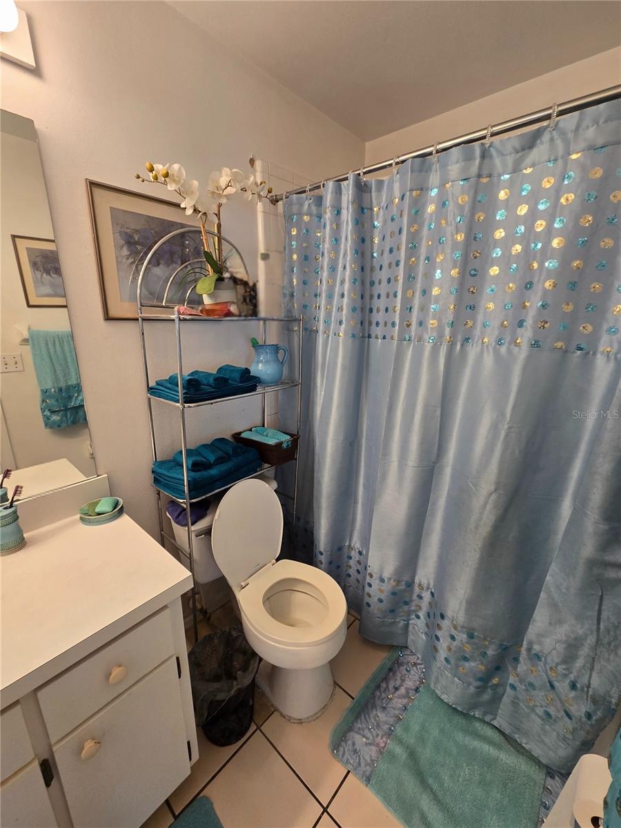 Image 17 of 21 For 5972 Kenlyn Court