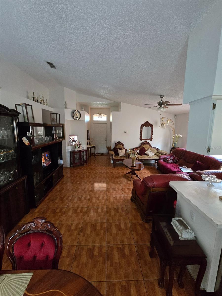 Image 7 of 21 For 5972 Kenlyn Court
