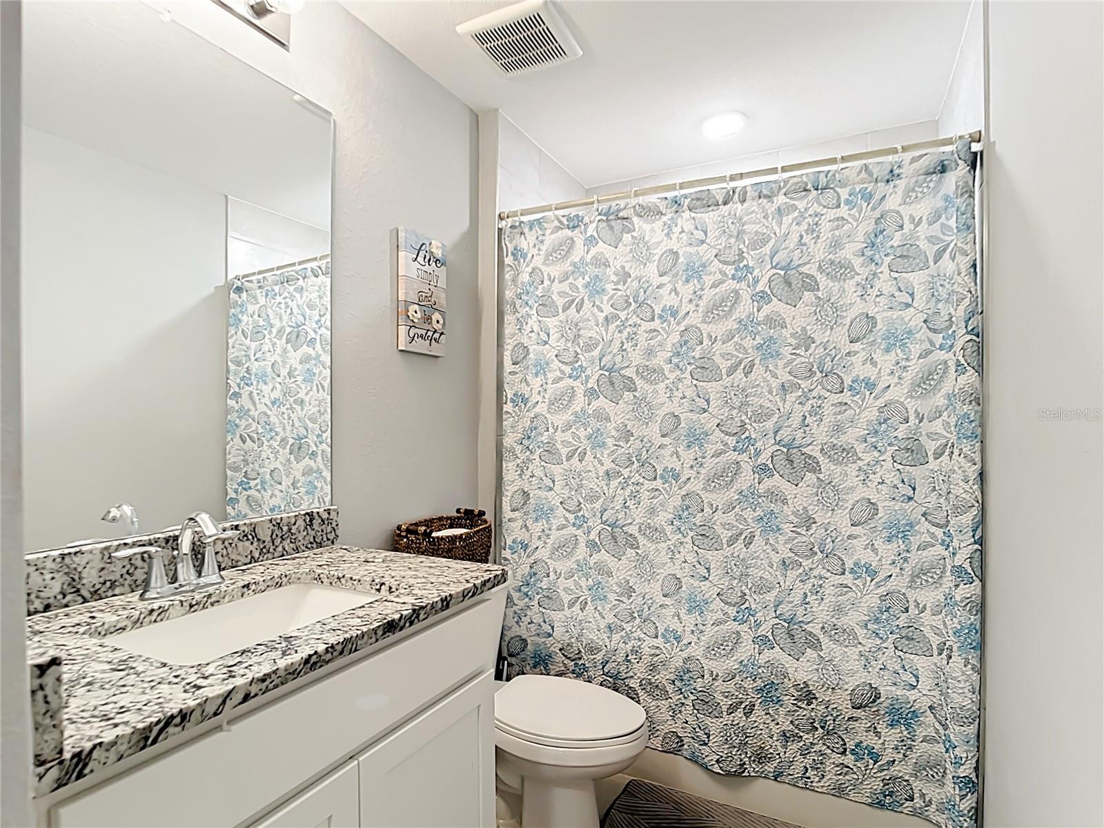 Image 21 of 30 For 2713 Embassy Road