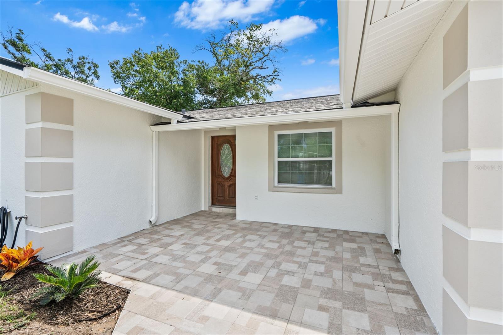 Listing photo id 10 for 107 Valley Circle