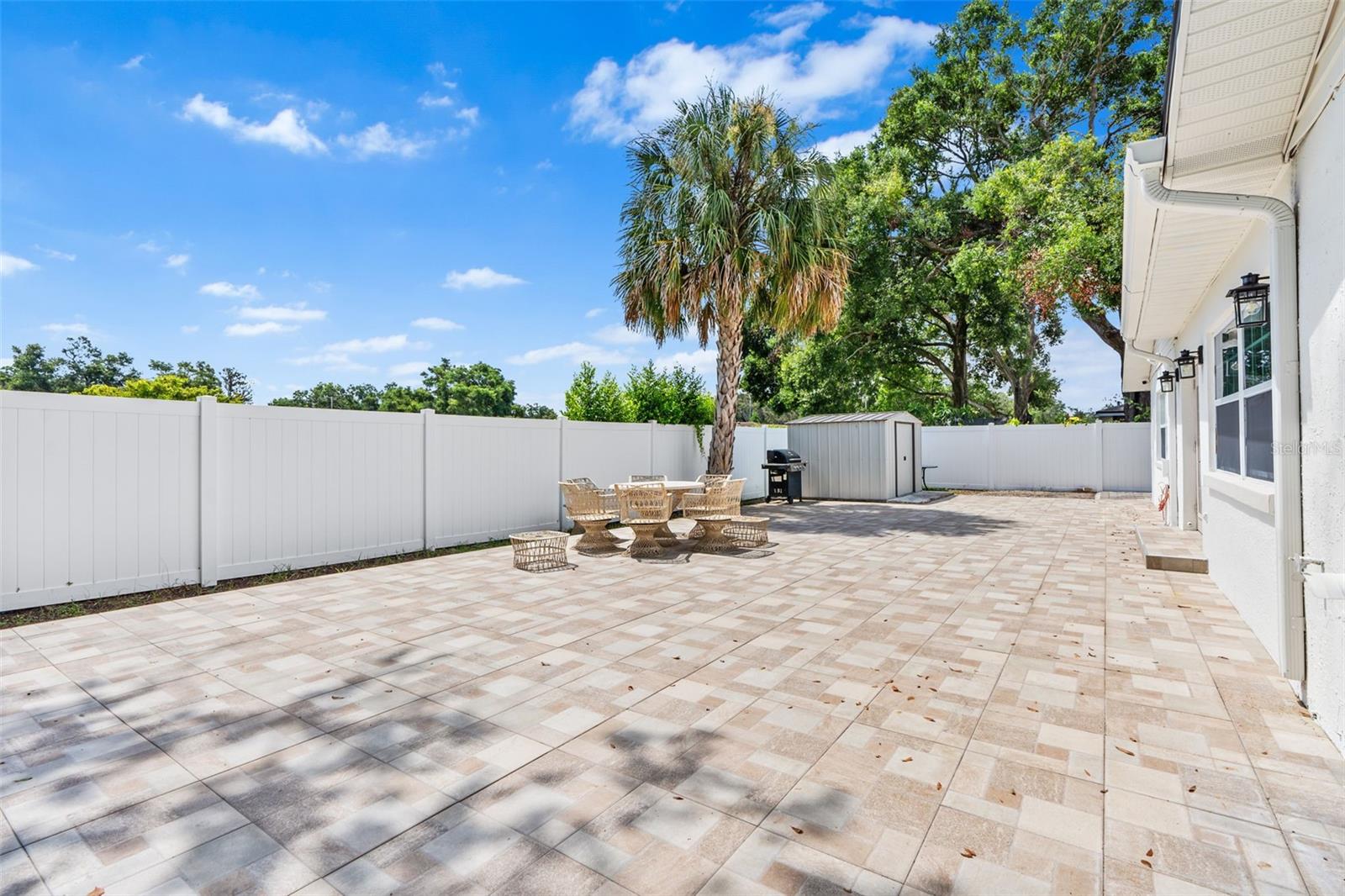 Listing photo id 48 for 107 Valley Circle
