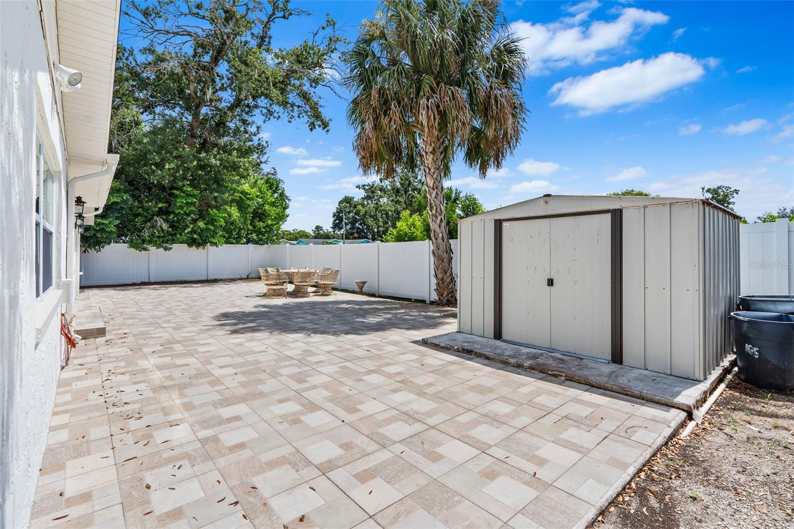 Listing photo id 52 for 107 Valley Circle