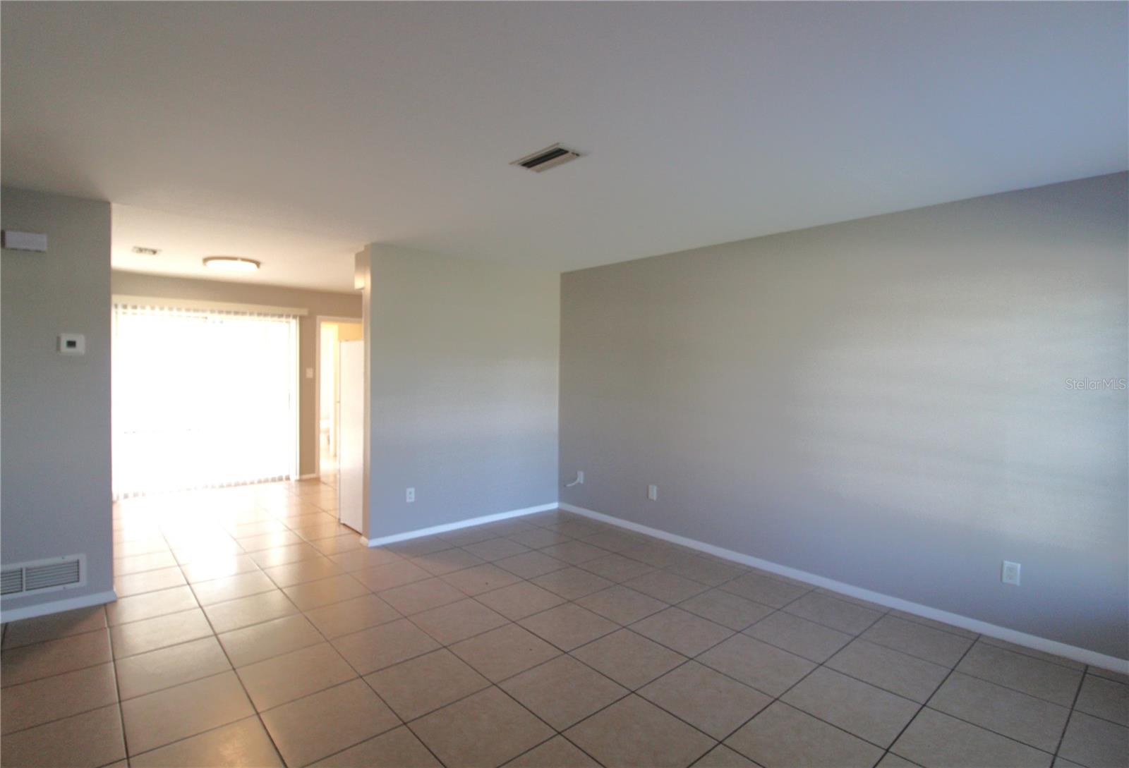 Image 5 of 14 For 474 Briarwood Road