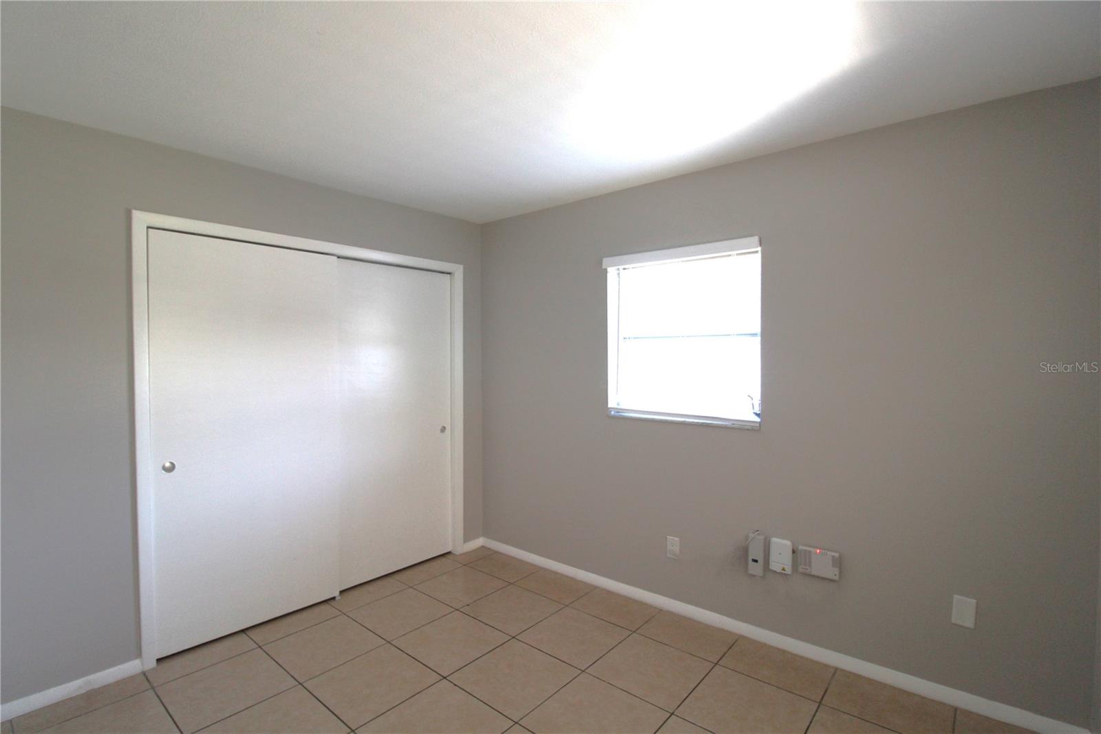 Image 9 of 14 For 474 Briarwood Road