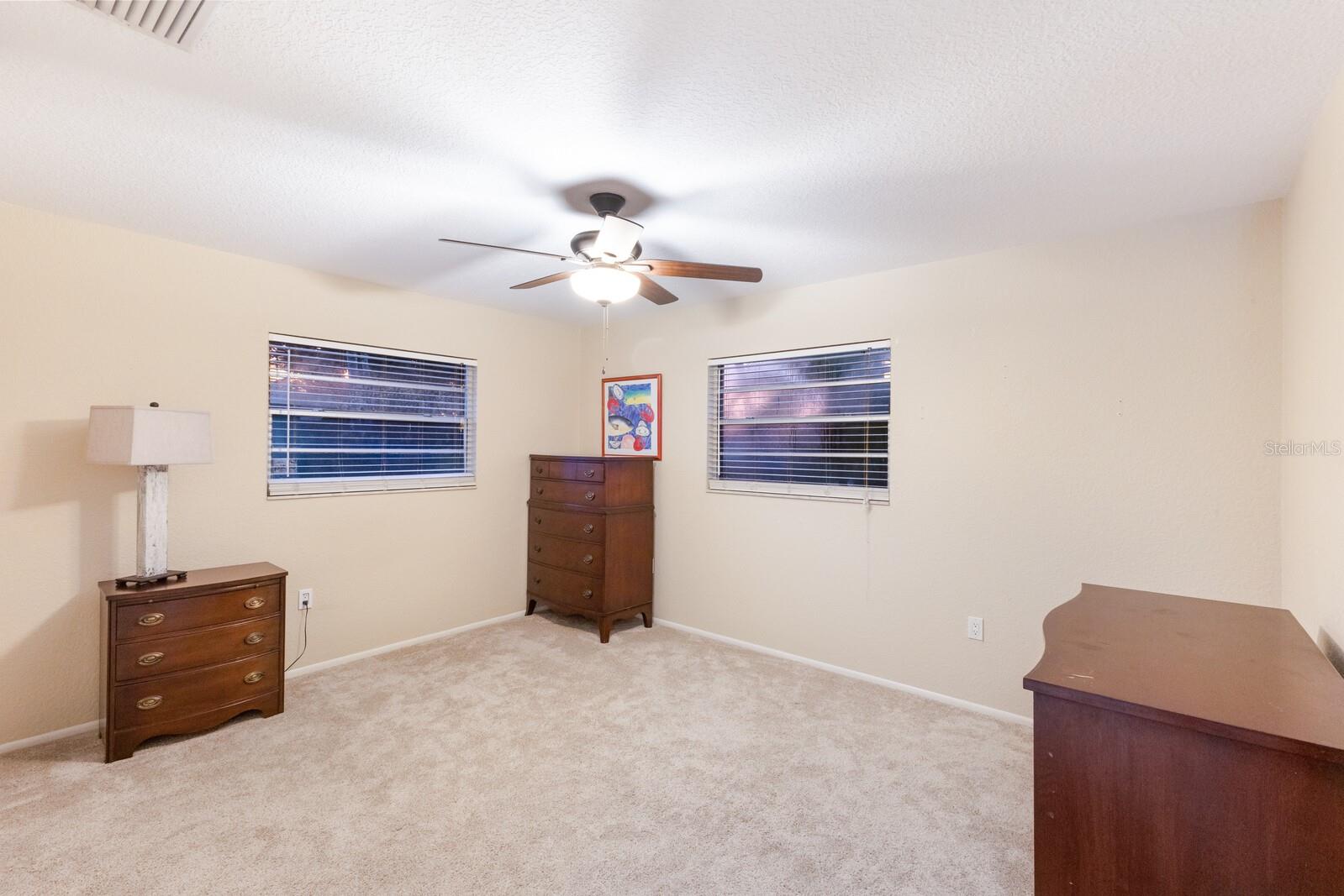 Image 23 of 38 For 7705 16th Avenue Nw
