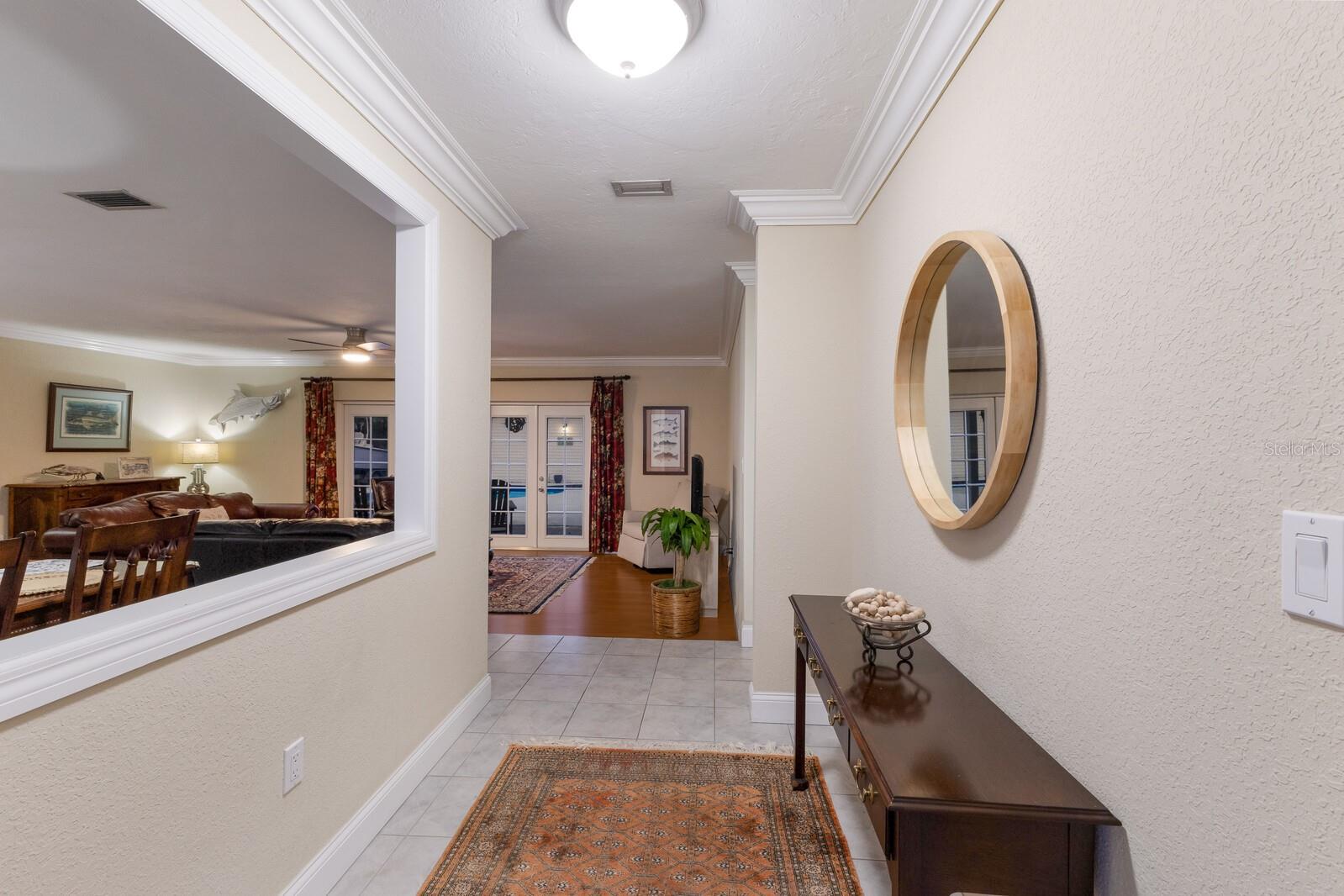 Image 5 of 38 For 7705 16th Avenue Nw