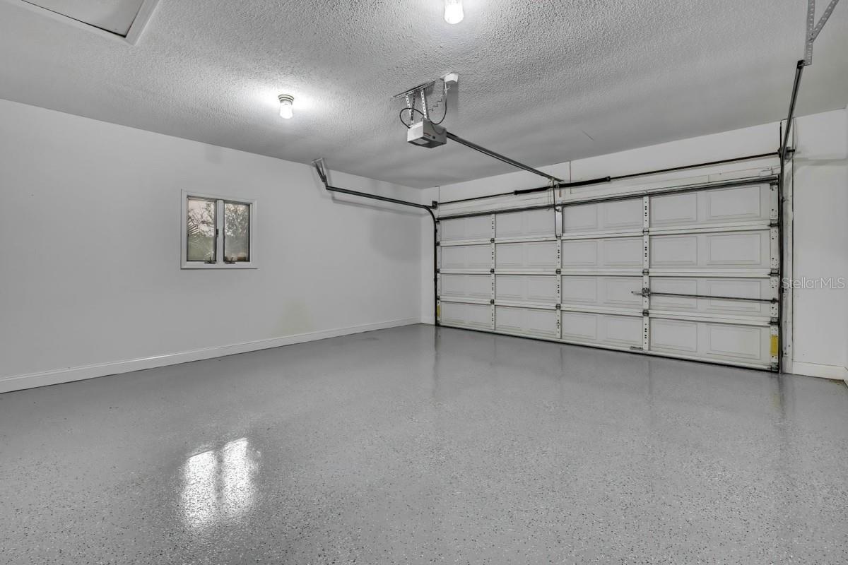 Image 24 of 47 For 1036 Lake Avoca Drive
