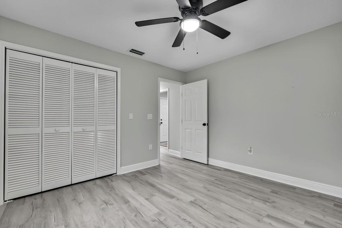 Image 32 of 47 For 1036 Lake Avoca Drive