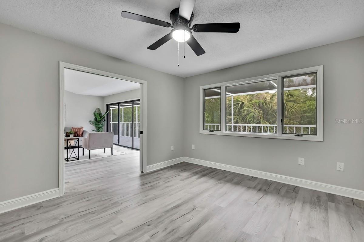 Image 38 of 47 For 1036 Lake Avoca Drive