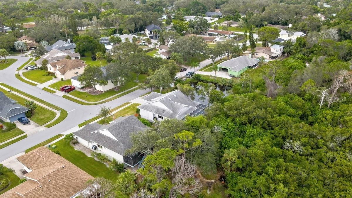 Image 7 of 47 For 1036 Lake Avoca Drive