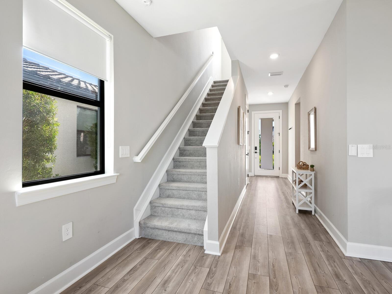 Image 18 of 50 For 6228 Baywood Court