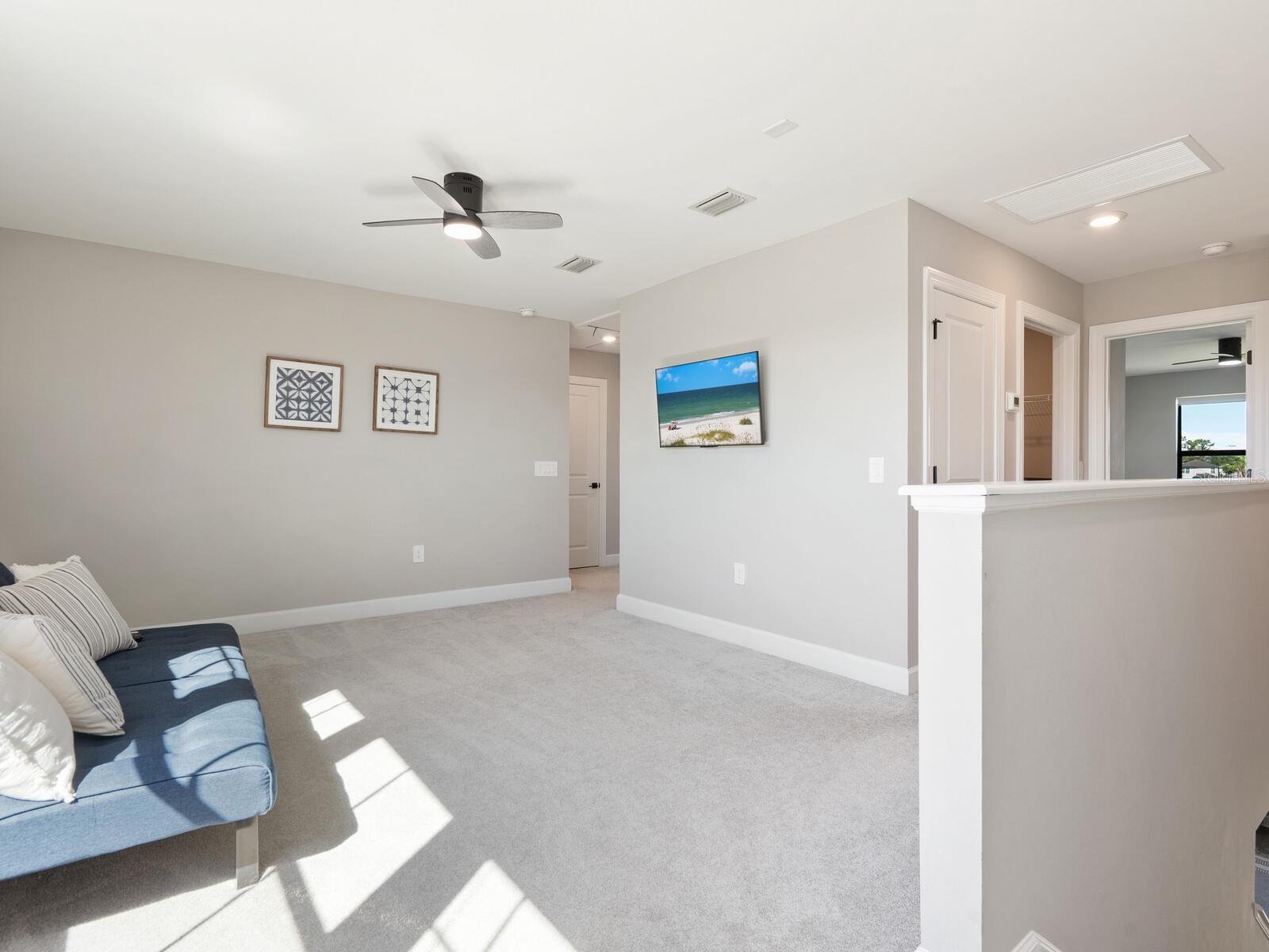 Image 19 of 50 For 6228 Baywood Court