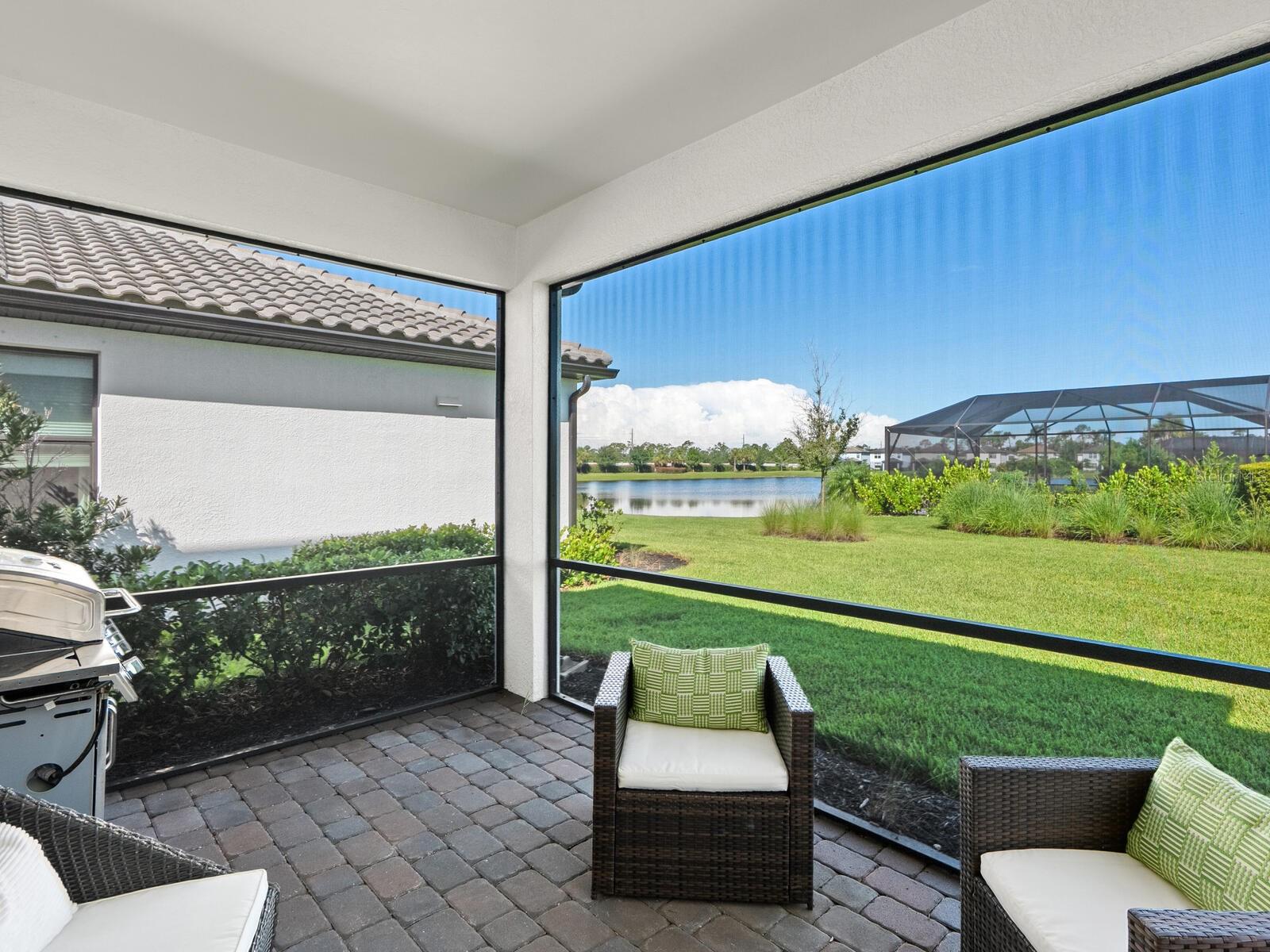 Image 33 of 50 For 6228 Baywood Court