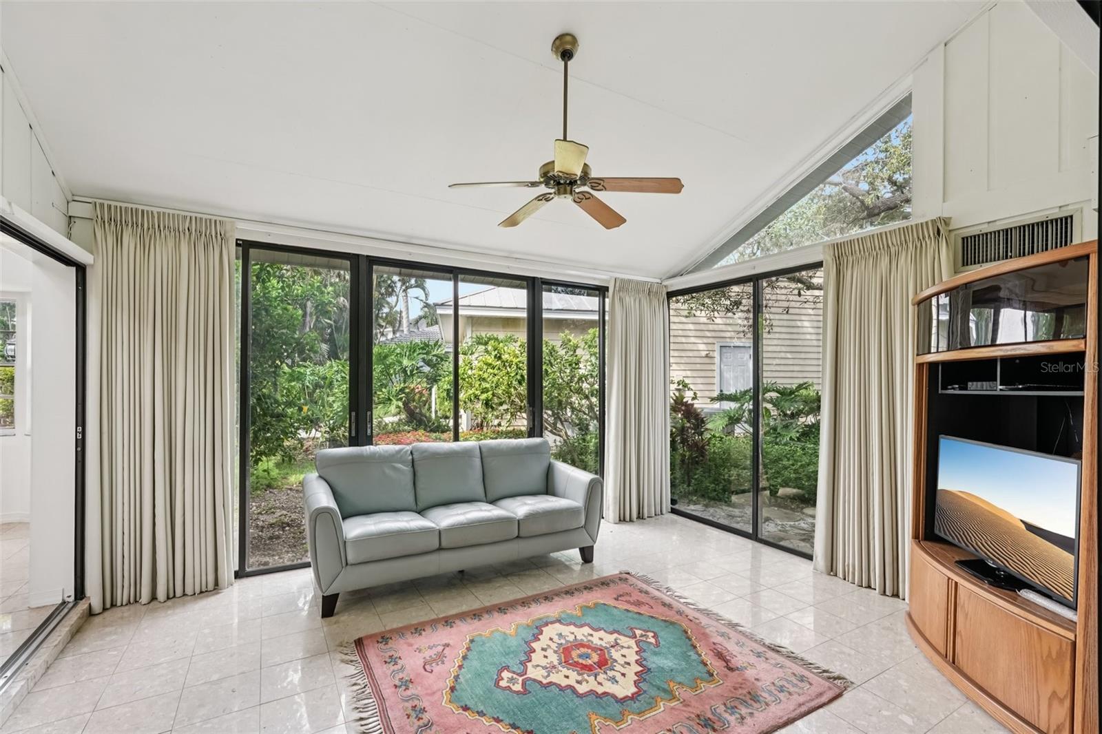 Image 16 of 48 For 2312 89th Street Nw 32
