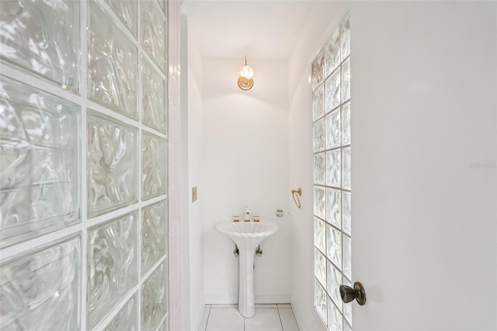 Image 22 of 48 For 2312 89th Street Nw 32