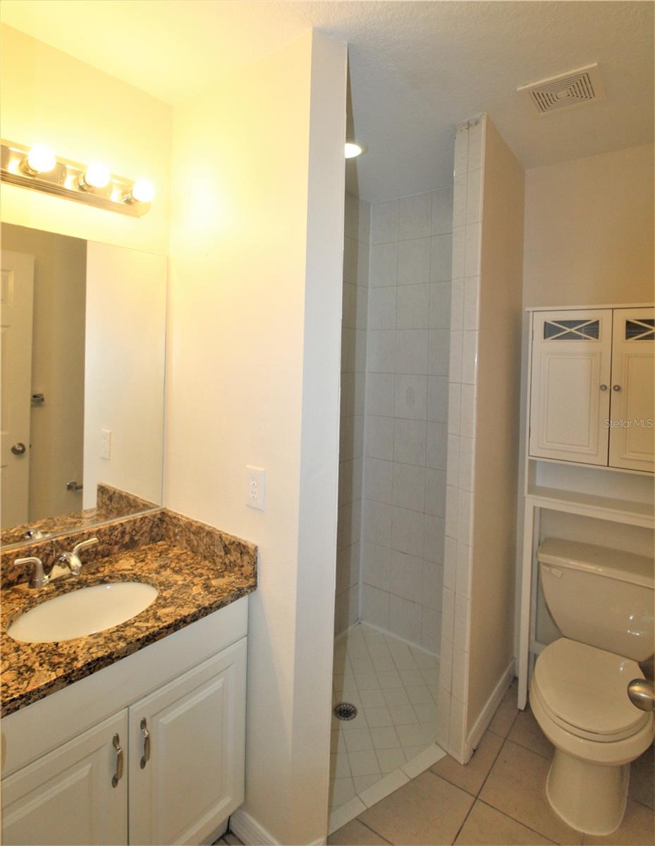 Image 11 of 12 For 867 Ponder Avenue