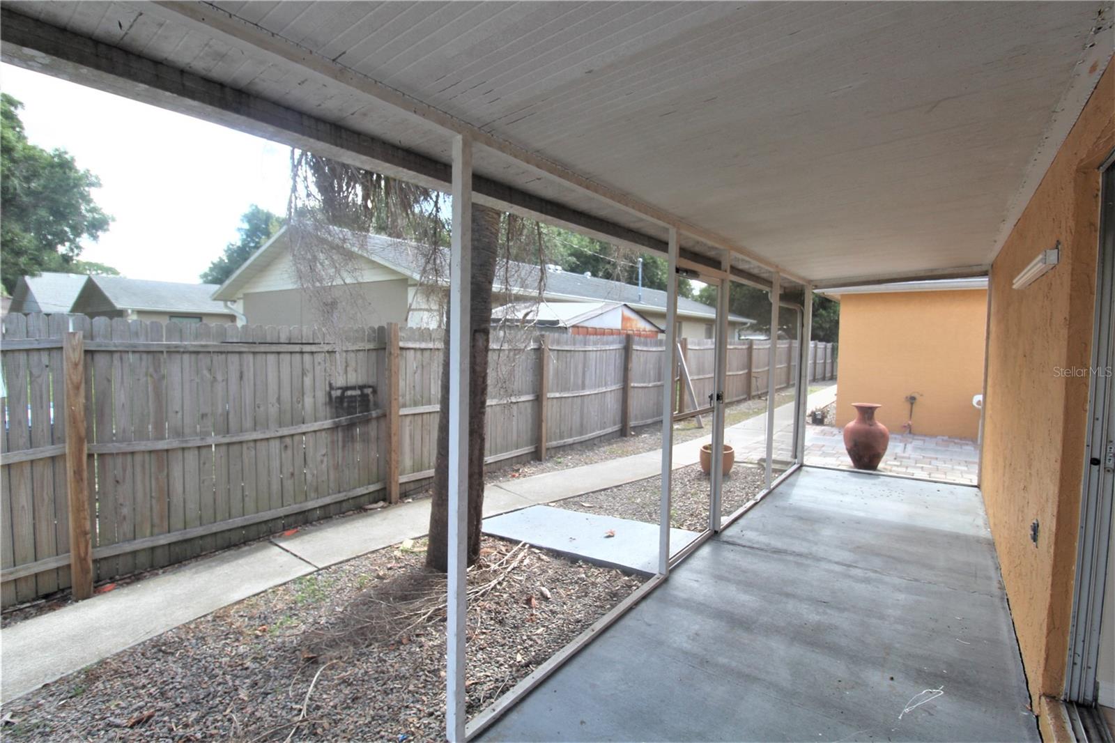 Image 12 of 12 For 867 Ponder Avenue