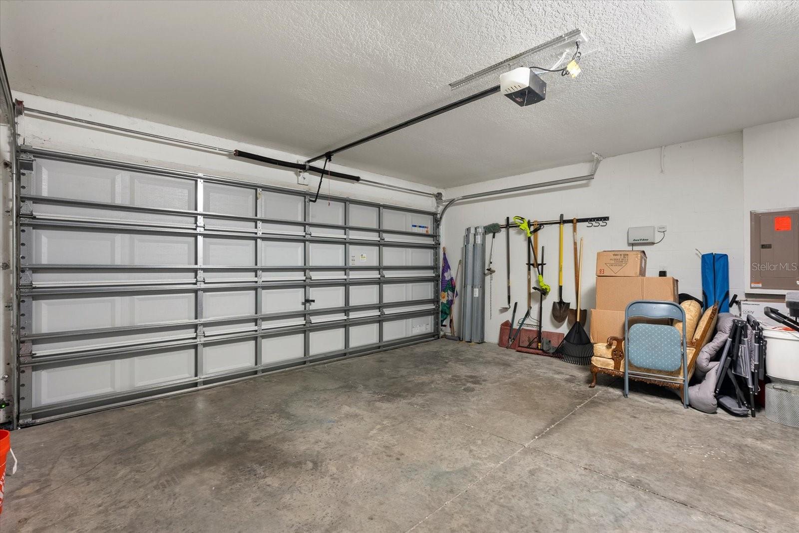 Image 23 of 41 For 6607 Trent Creek Drive