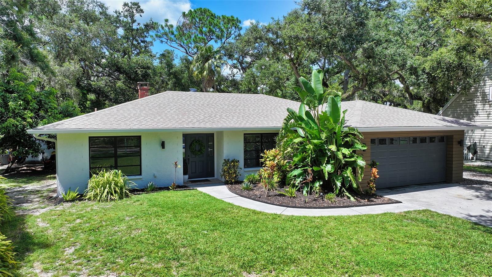 Image 4 of 33 For 2707 Greendale Drive