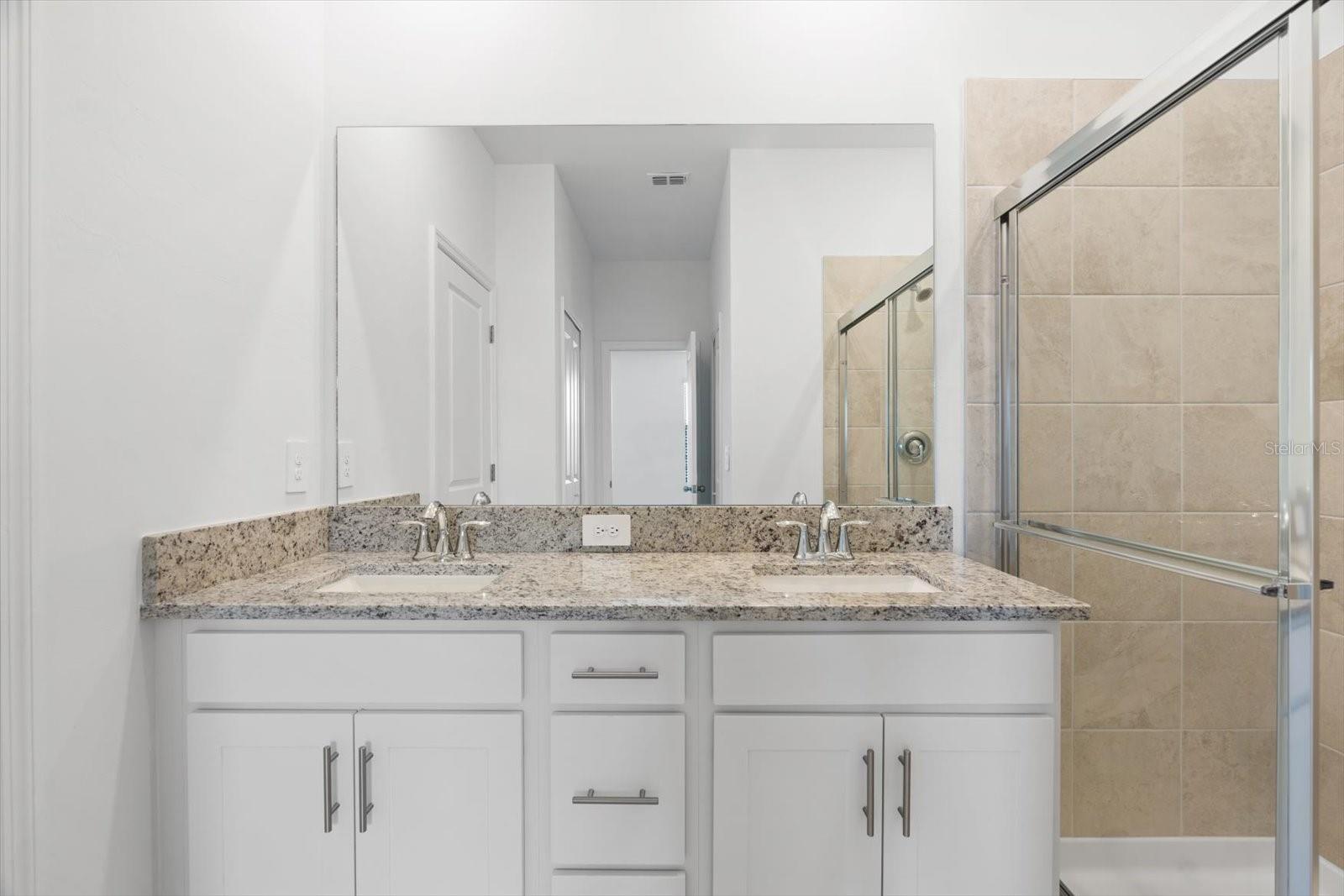 Image 17 of 47 For 14768 Lyla Terrace