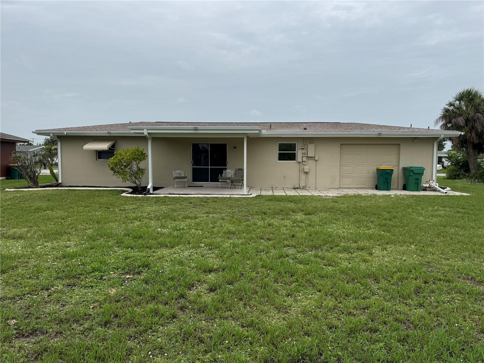 Image 3 of 19 For 22206 Laramore Avenue