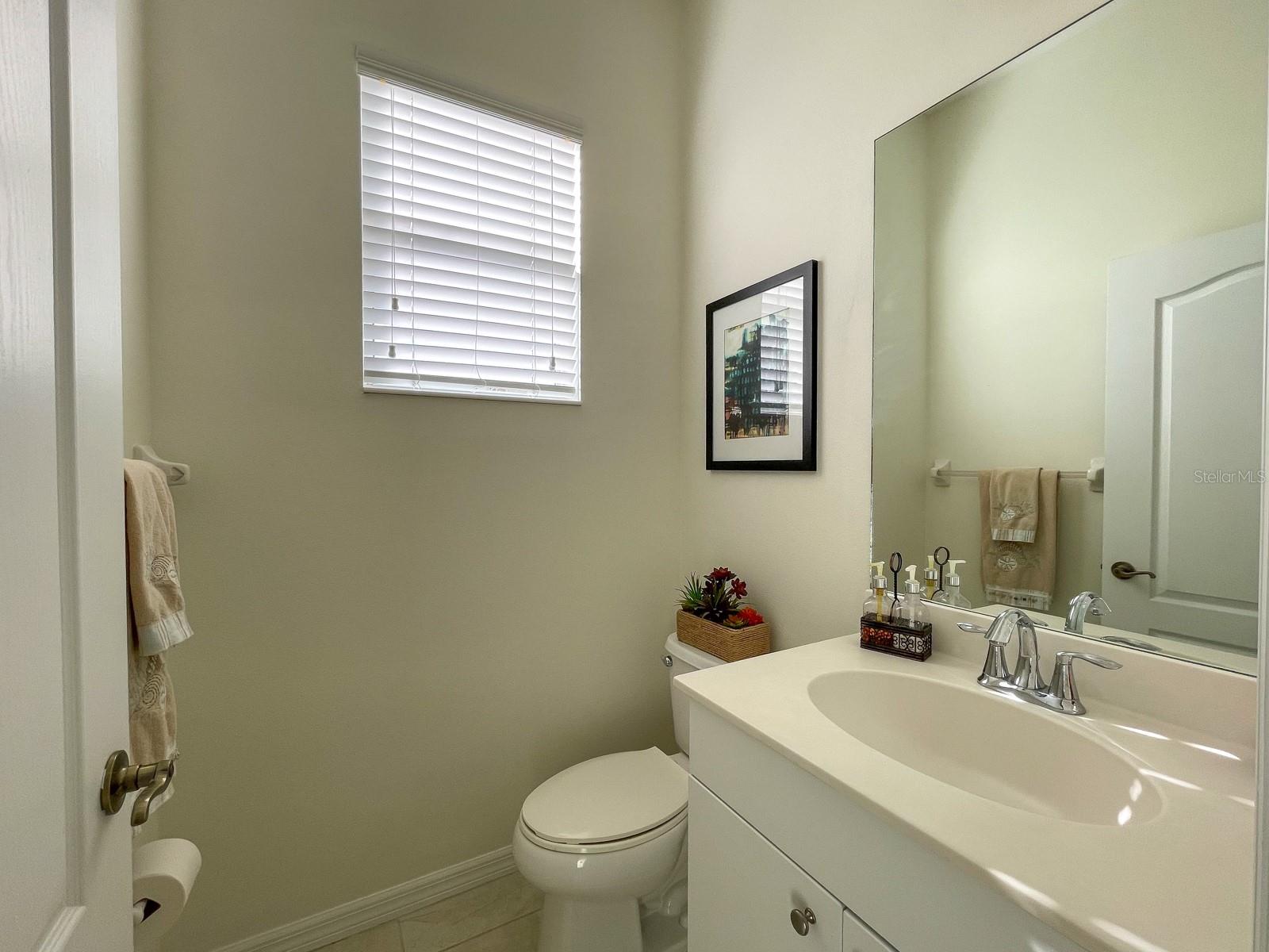 Image 17 of 40 For 4738 Claremont Park Drive