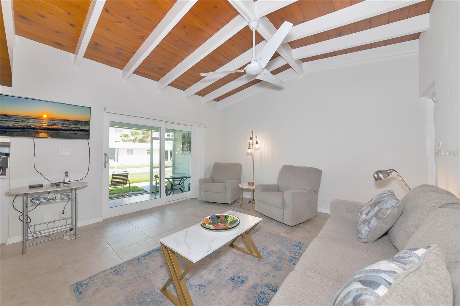 Image 2 of 68 For 6006 Midnight Pass Road 51