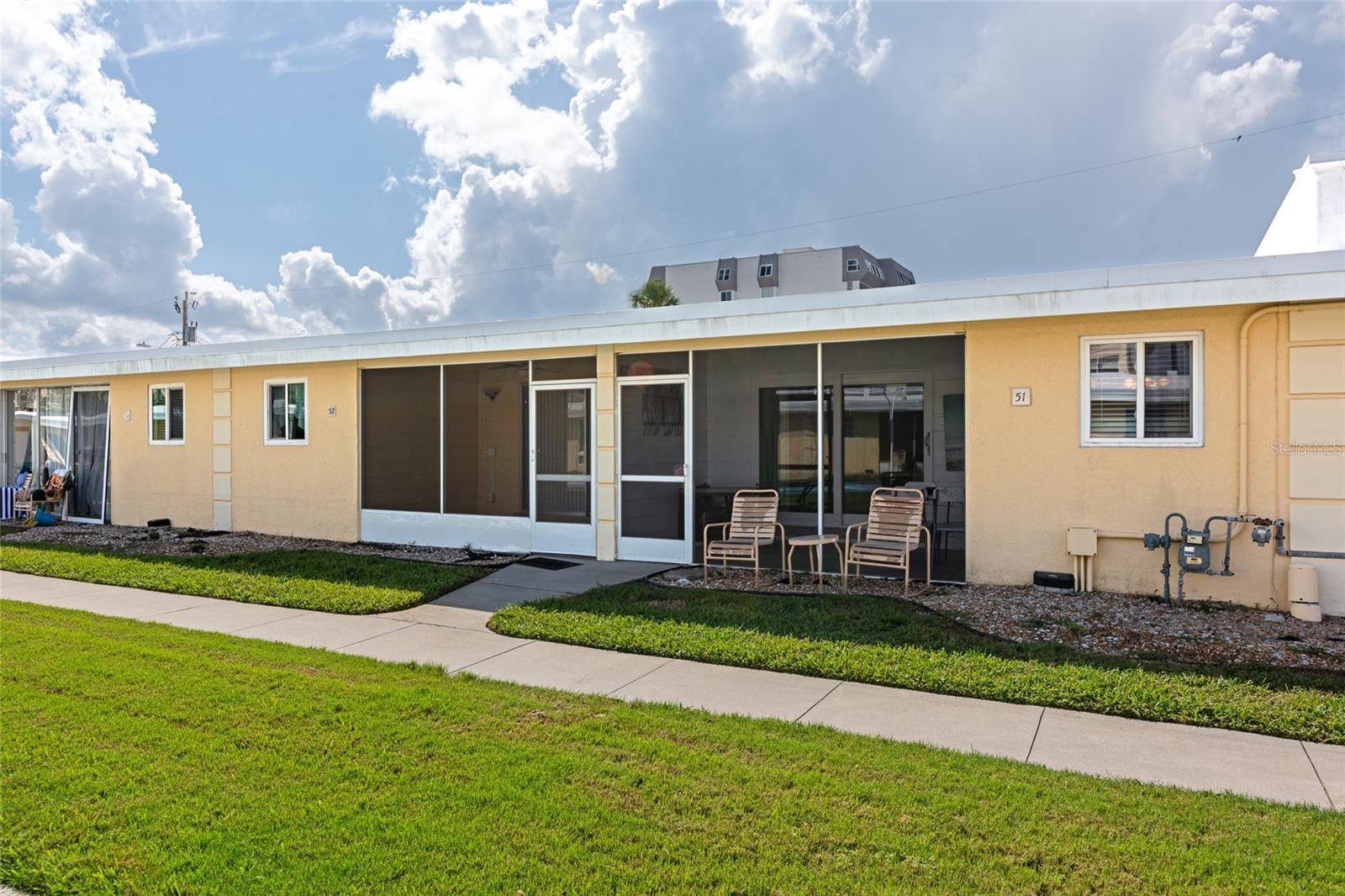 Image 28 of 68 For 6006 Midnight Pass Road 51