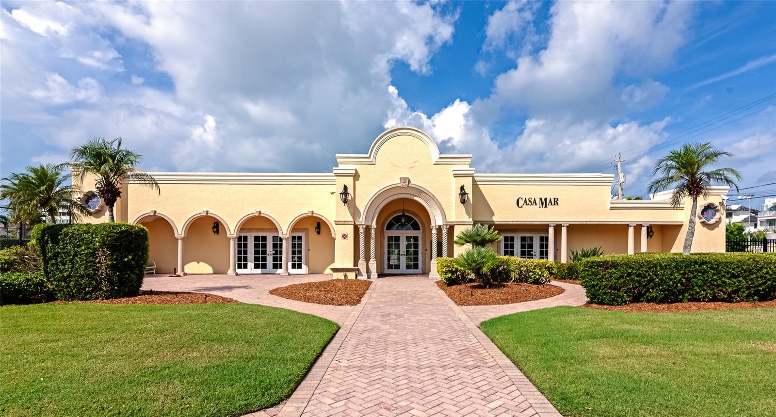 Image 53 of 68 For 6006 Midnight Pass Road 51