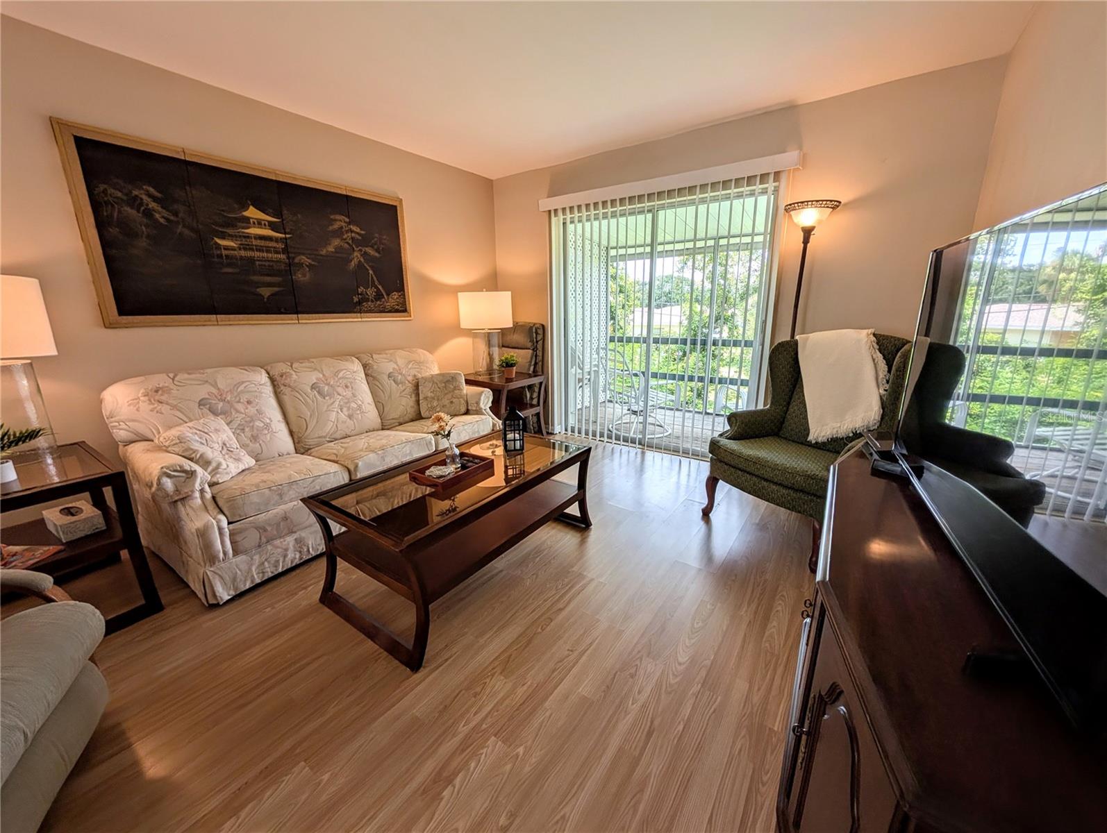 Image 7 of 25 For 1867 Restful Drive L-22