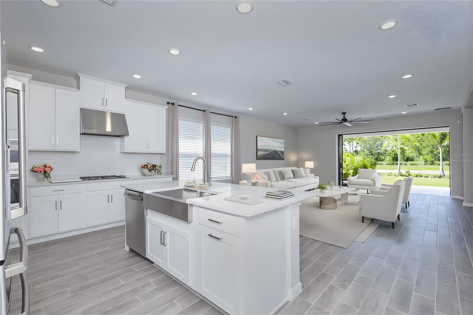Image 16 of 61 For 5612 Blue Reef Place