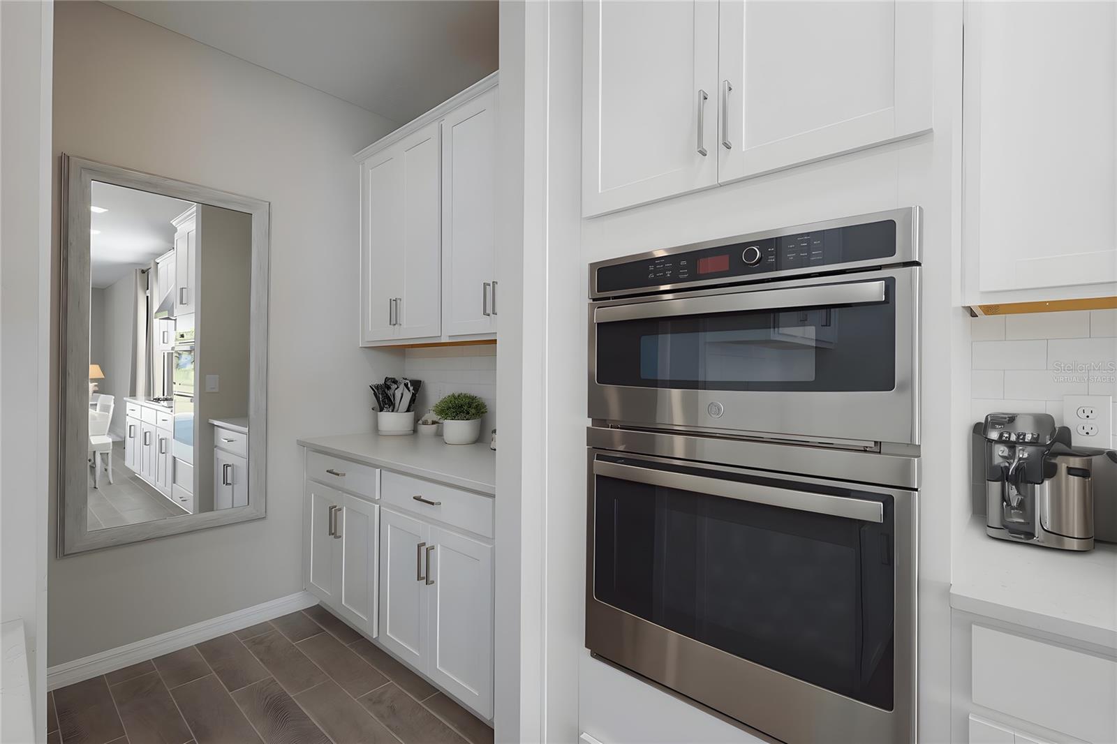 Image 18 of 61 For 5612 Blue Reef Place