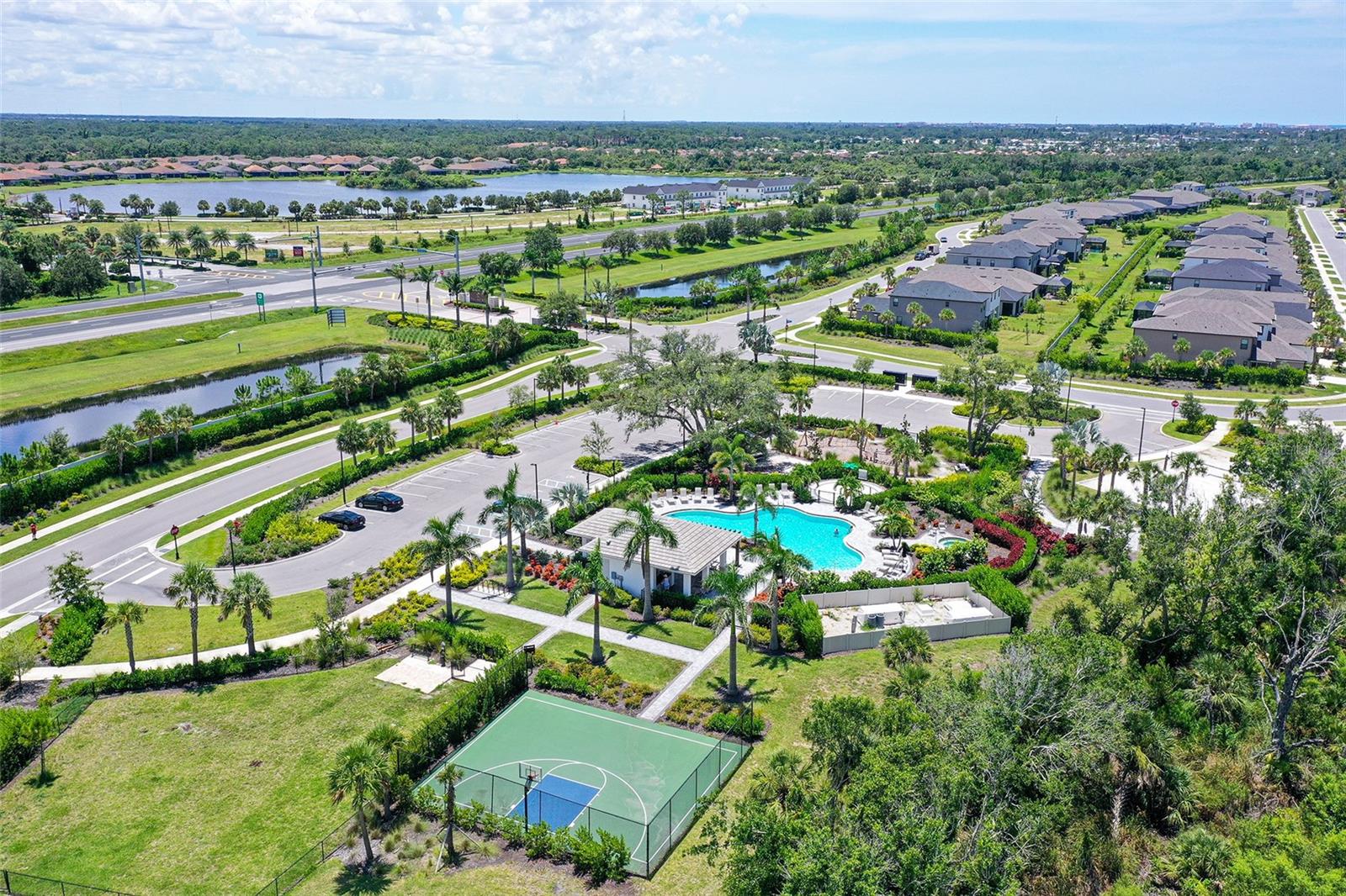 Image 38 of 61 For 5612 Blue Reef Place