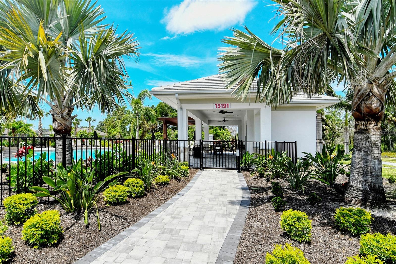 Image 39 of 61 For 5612 Blue Reef Place