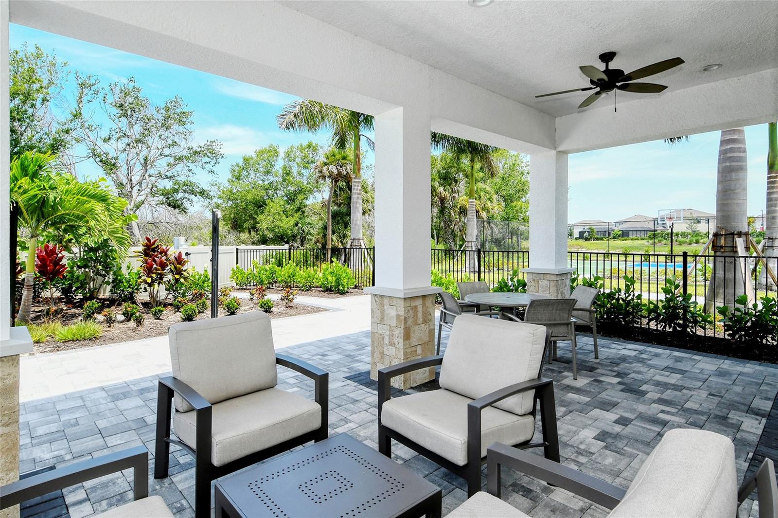 Image 49 of 61 For 5612 Blue Reef Place