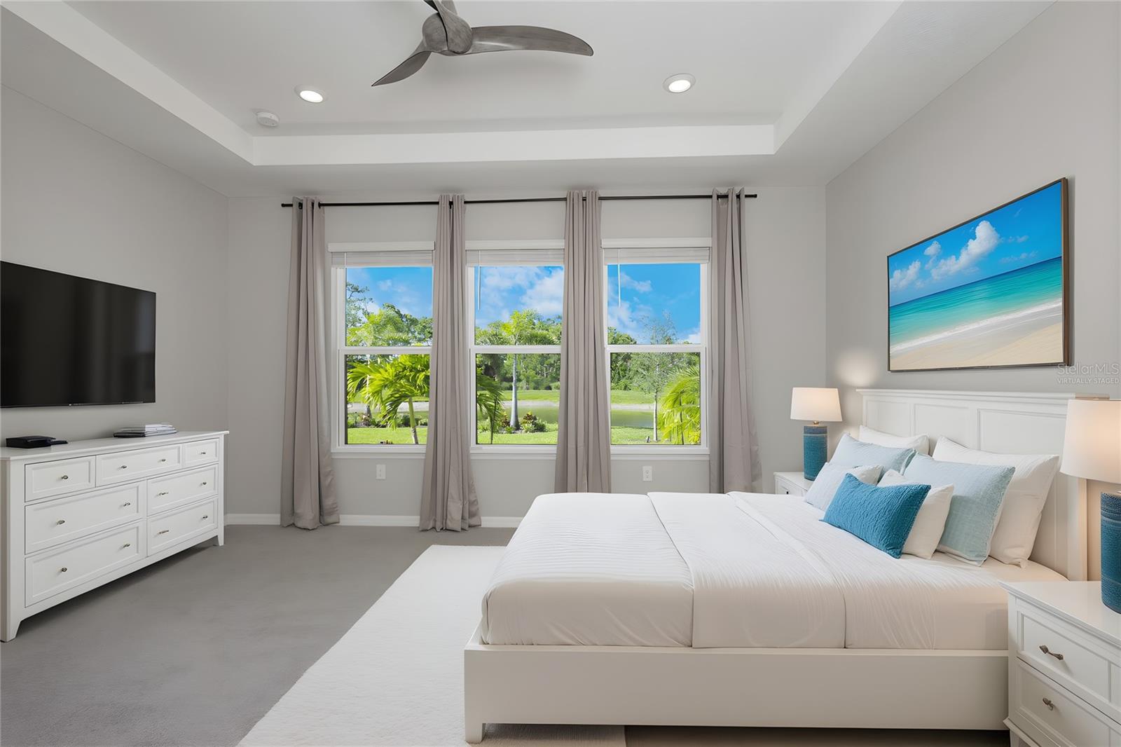 Image 6 of 61 For 5612 Blue Reef Place