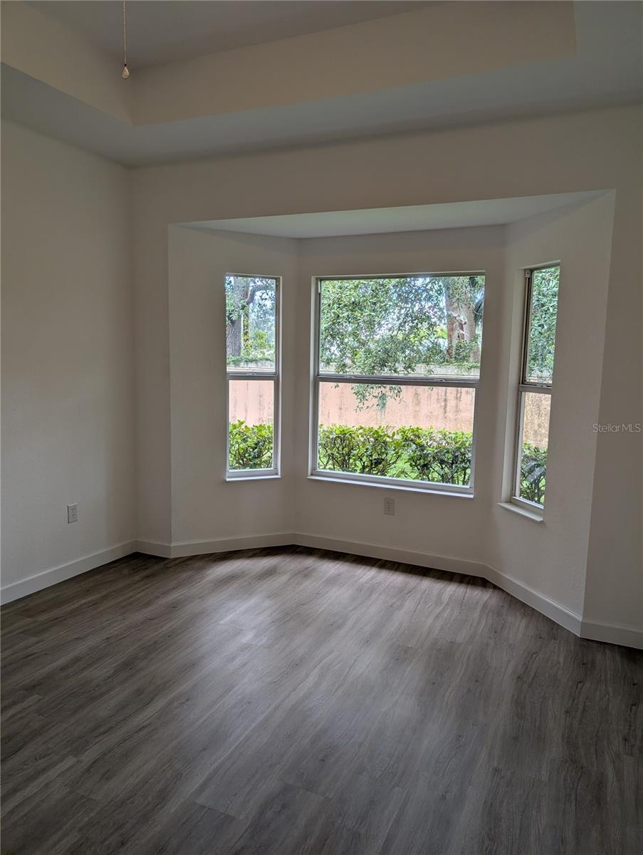 Image 15 of 27 For 4721 1st Avenue E