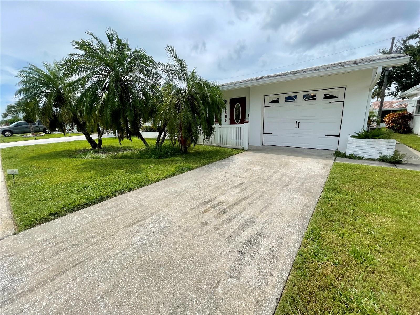 Image 3 of 20 For 3856 101st Terrace N 3856