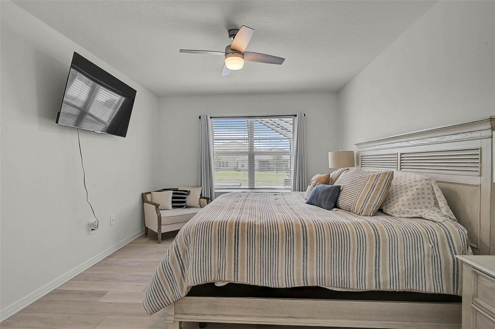 Image 11 of 32 For 17518 Canopy Place
