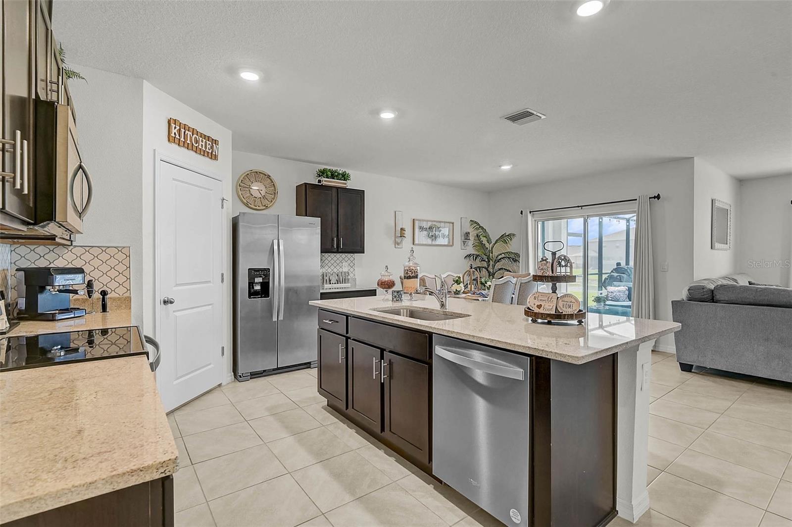 Image 15 of 32 For 17518 Canopy Place