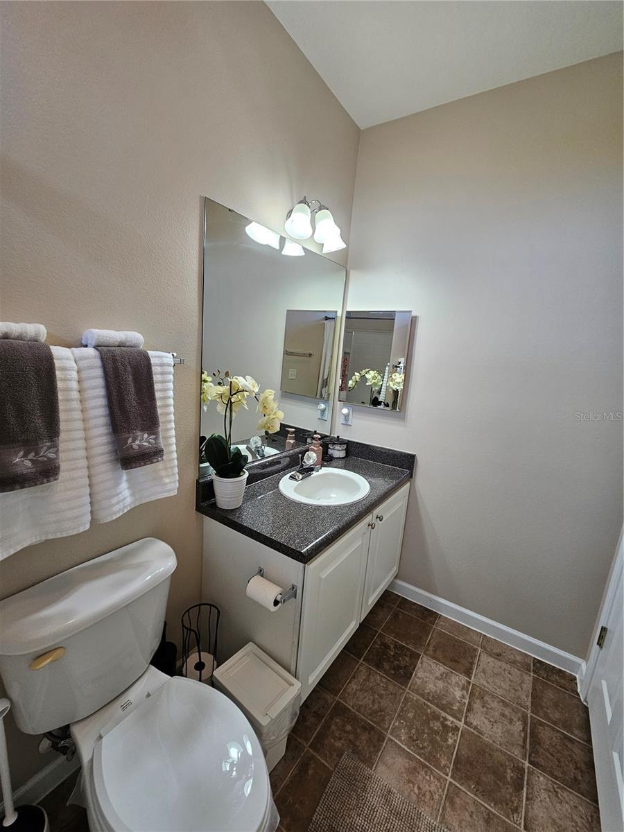 Image 21 of 34 For 4802 51st Street W 1417