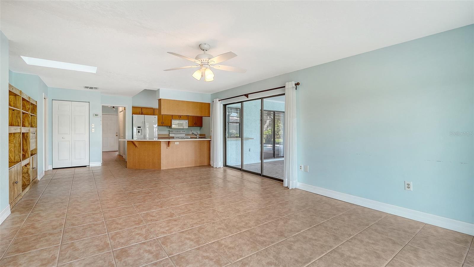 Image 9 of 26 For 1402 Palmwood Drive