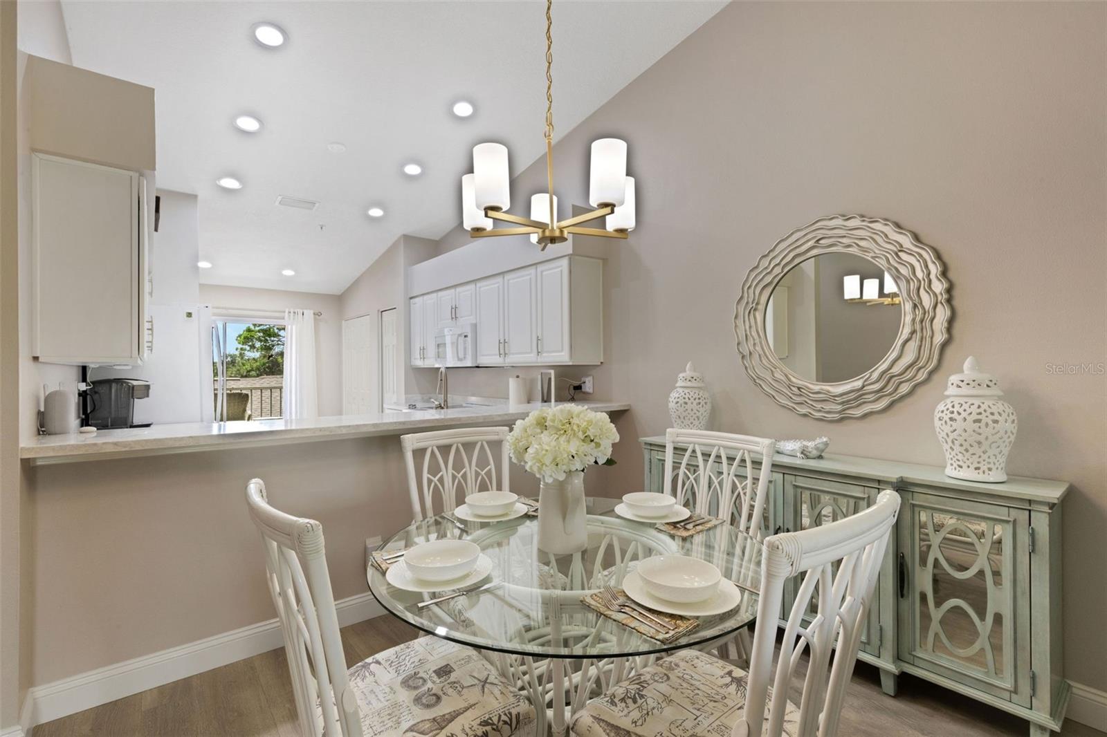 Image 19 of 92 For 8921 Veranda Way 325